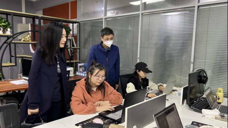 媒介投放采购：如何精准把握行业脉搏？**